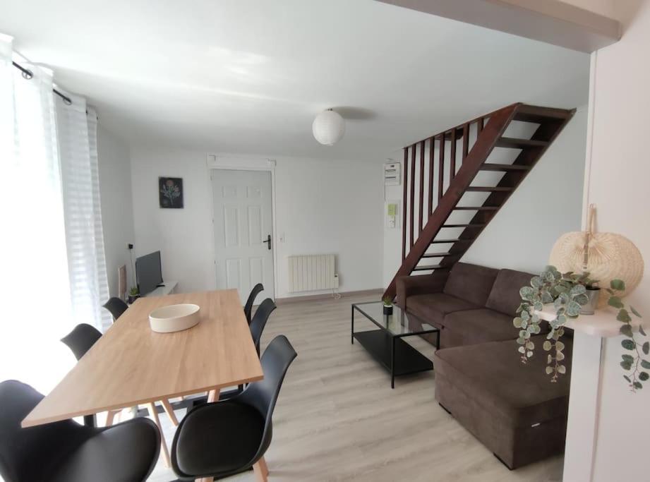 Apartamento Duplex Cosy Gonesse Exterior foto